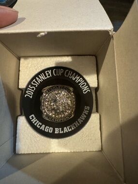 2015 Stanley Cup Champions Commemorative Puck with Ring
